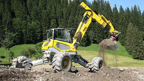 Menzi Muck M540  M545.jpg